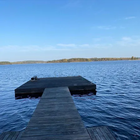 Comfortable Cottage And Sauna On The Shores Of Lake Saimaa, Puumala Casa de Férias *